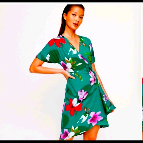 Mid summer dinner party dress - Picture 1 of 4